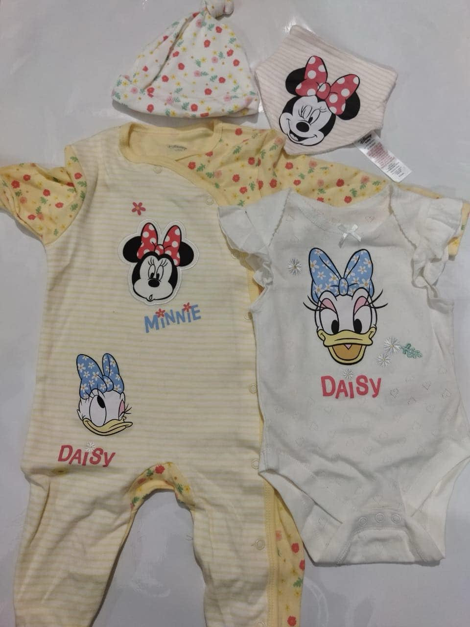 Four-Piece Daisy and Minnie Starter Set