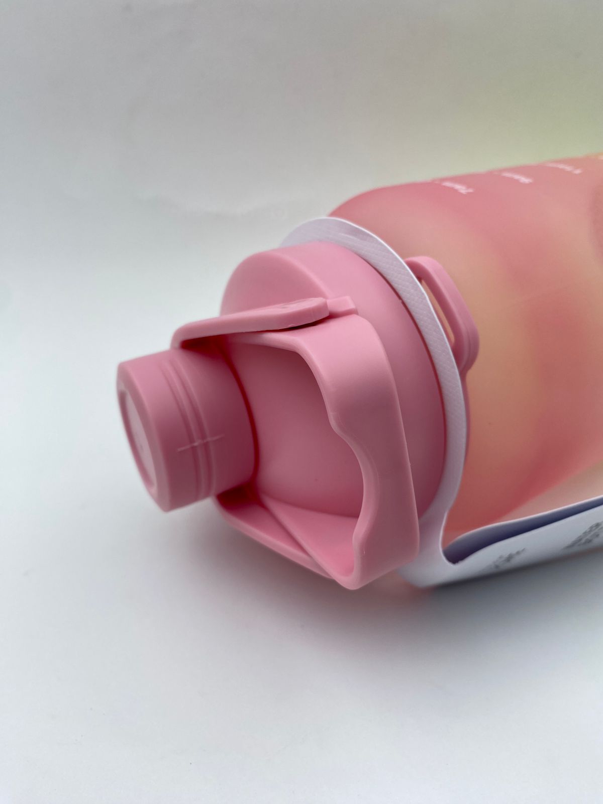 Primark Ombre Sipper Bottle 2.3 Litre