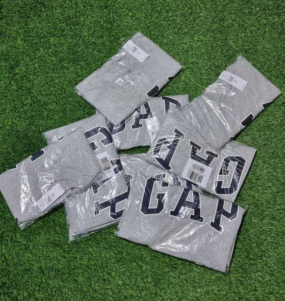 Gap Logo  Shirt