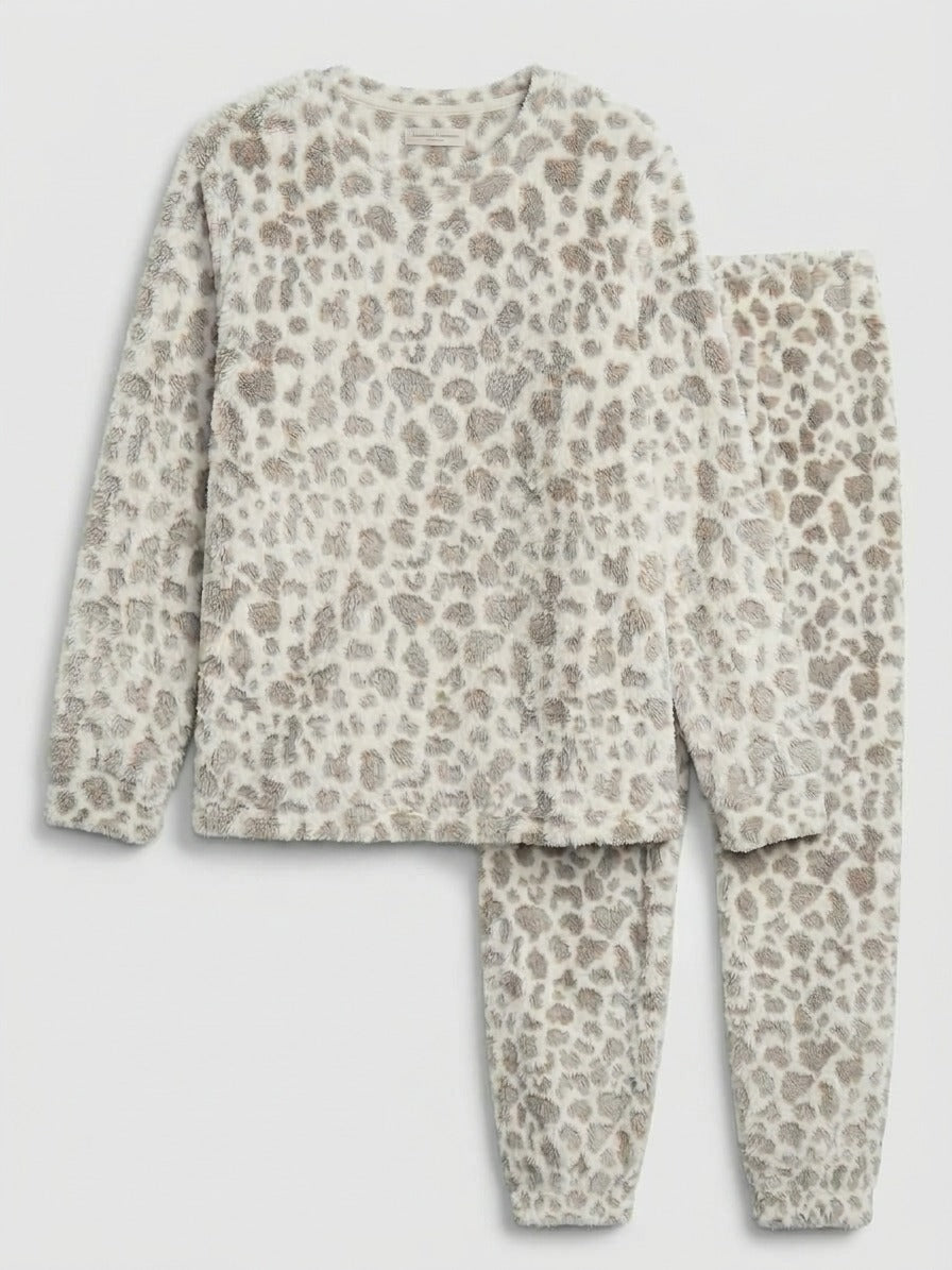 Primark Women Fluffy Leopard Animal Print Fleece Pyjama Set